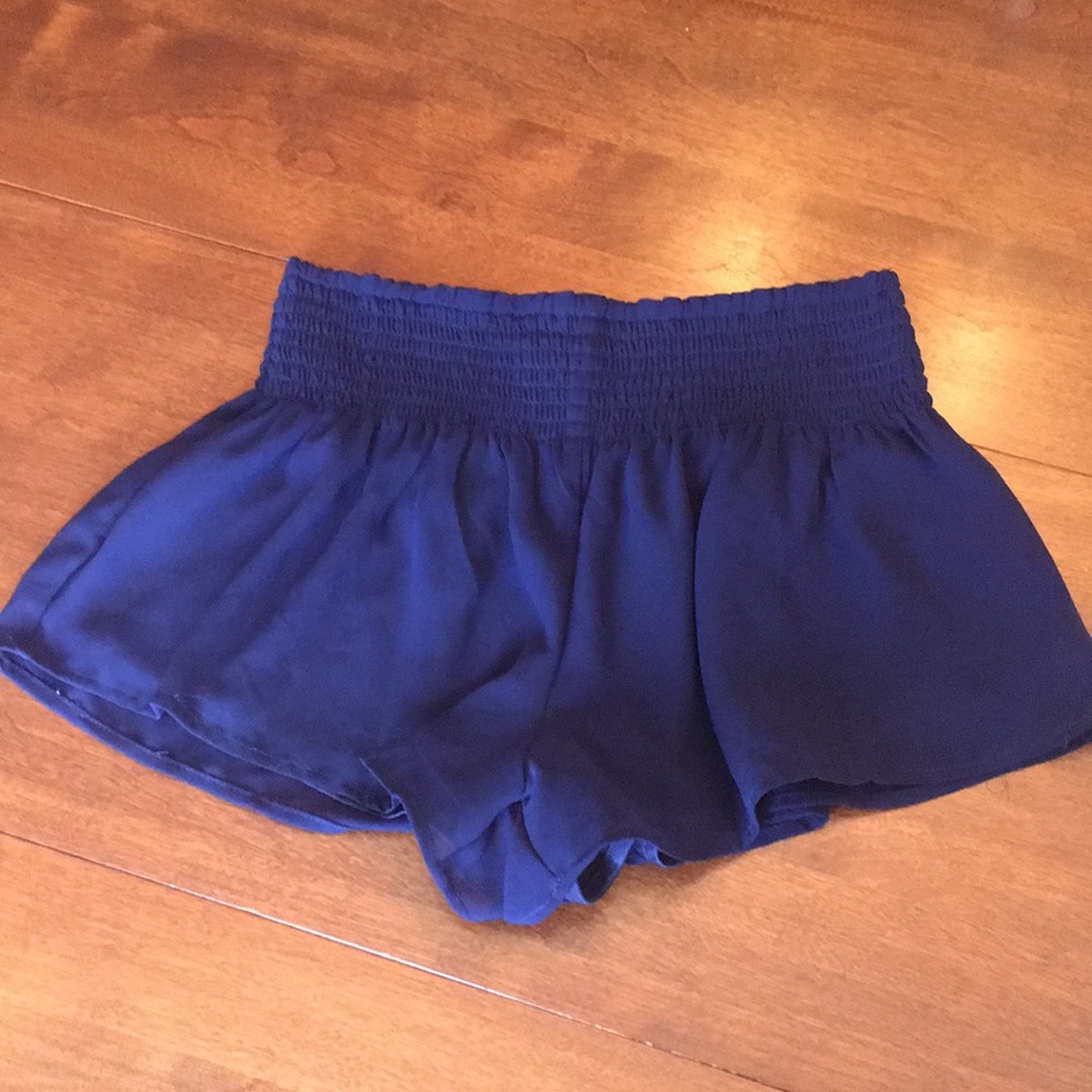 Forever 21 Navy shorts sz M